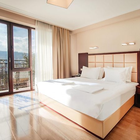 Gtm Plaza Hotel Tbilisi Eksteriør billede